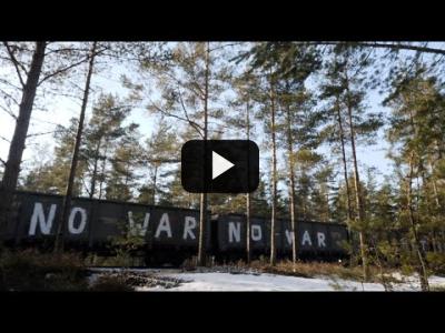 Embedded thumbnail for Video: Dejamos un mensaje en un tren de carbón ruso
