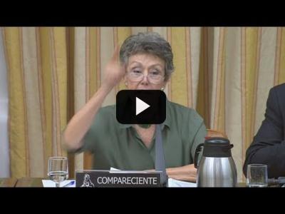Embedded thumbnail for Video: ROSA MARIA MATEO (RTVE) estalla contra los POLITICOS (25/09/2018)